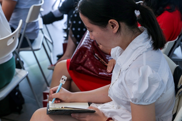 說(shuō)明: 8.jpg