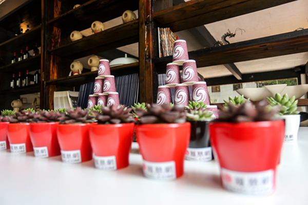 說(shuō)明: 16.jpg