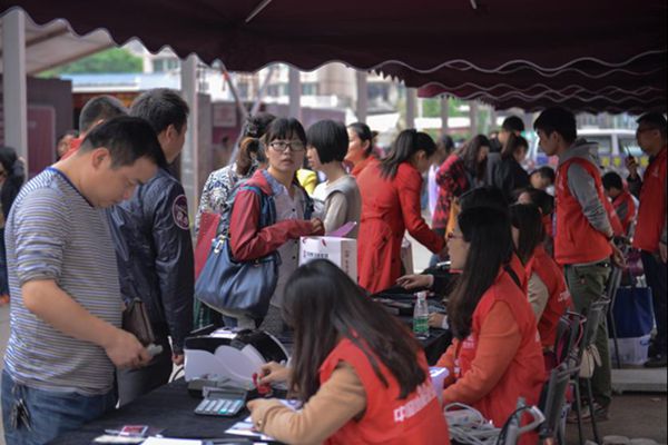 說(shuō)明: http://www.elegantliving.cn/manager/atta/1398216219547.jpg