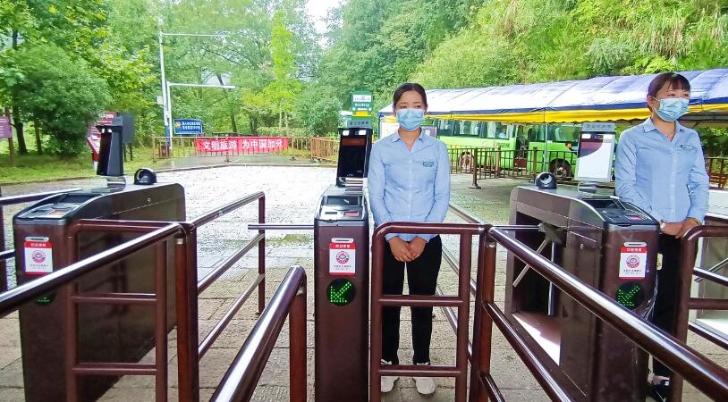 明創(chuàng)第三代社?？ㄗx卡器助力旅游景區(qū)實現(xiàn)三級應用