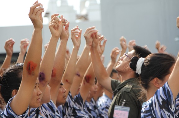 說(shuō)明: http://www.elegantliving.cn/atta/1357803153344.jpg